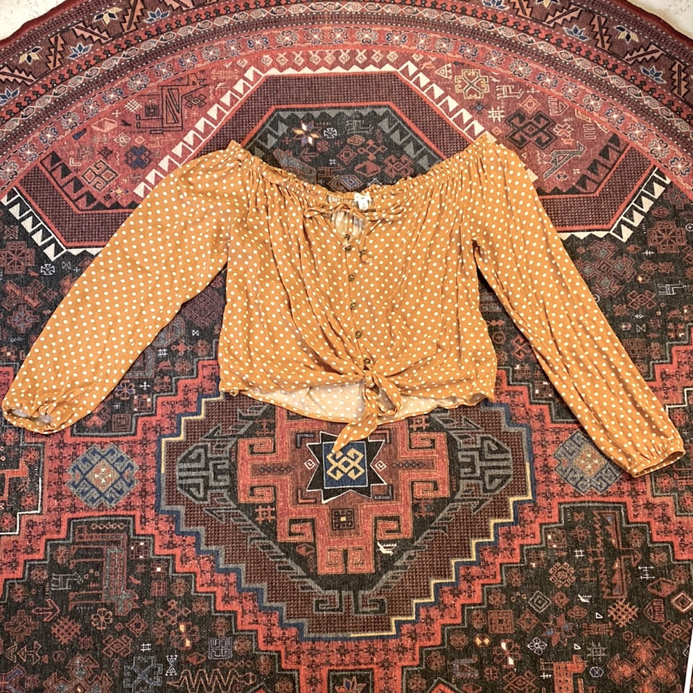 Brand Mason & Belle- off the shoulder top- sz S- mustard yellow white polka dot